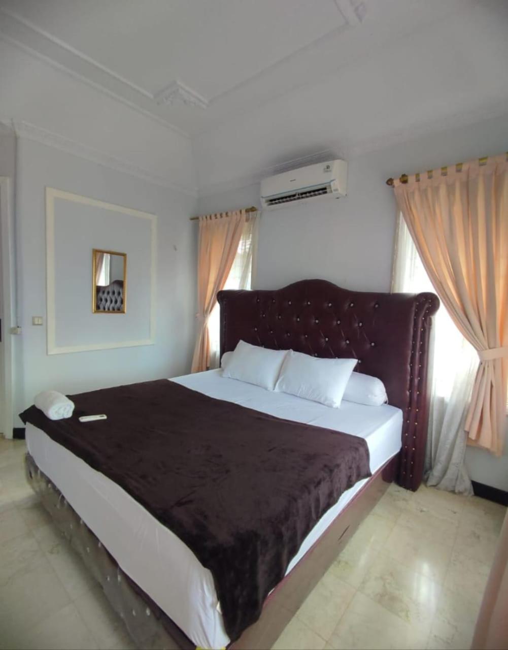 Vila Princess,Sentul 4Bedroom Dan Tenda Camping,Private Pool, Tenis Meja, Mini Billiard, Karaoke, Ayunan,Bbq, 08Satu3 80Satu6 4Satu5Satu Bogor Esterno foto