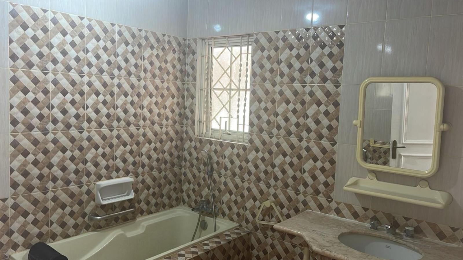 Vila Princess,Sentul 4Bedroom Dan Tenda Camping,Private Pool, Tenis Meja, Mini Billiard, Karaoke, Ayunan,Bbq, 08Satu3 80Satu6 4Satu5Satu Bogor Esterno foto