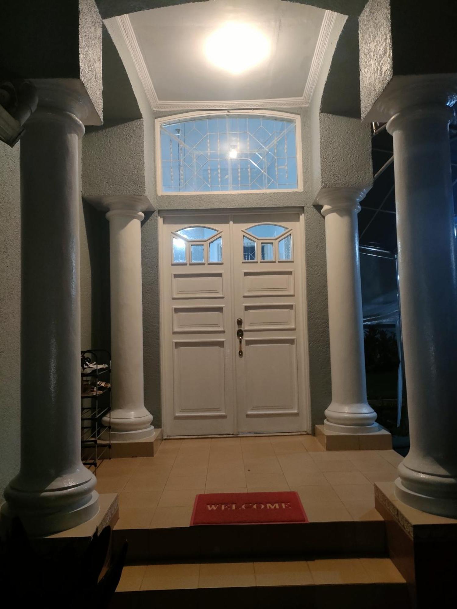 Vila Princess,Sentul 4Bedroom Dan Tenda Camping,Private Pool, Tenis Meja, Mini Billiard, Karaoke, Ayunan,Bbq, 08Satu3 80Satu6 4Satu5Satu Bogor Esterno foto