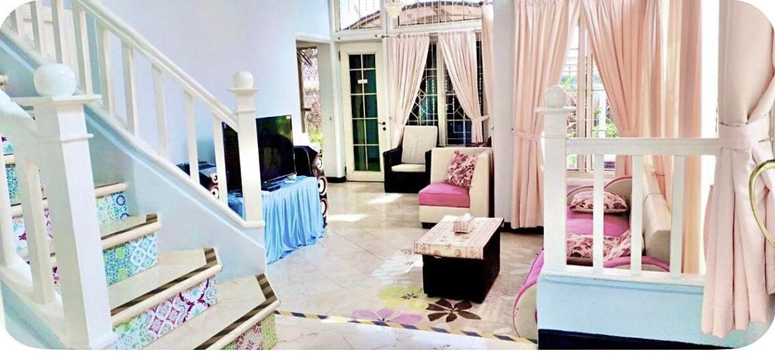Vila Princess,Sentul 4Bedroom Dan Tenda Camping,Private Pool, Tenis Meja, Mini Billiard, Karaoke, Ayunan,Bbq, 08Satu3 80Satu6 4Satu5Satu Bogor Esterno foto